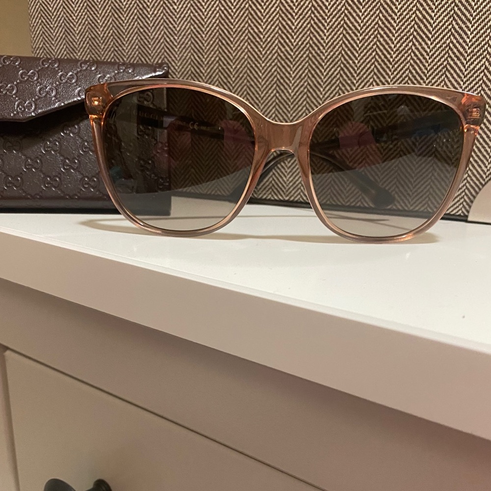 Gucci sunglasses